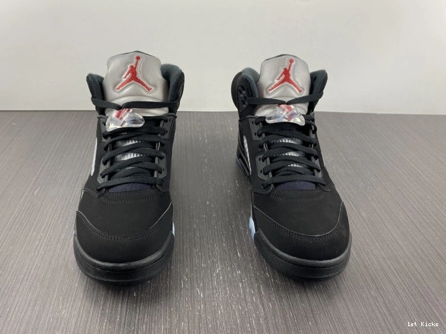 1st Kicks 592 (2016) Black Jordan Metallic 845035- SportInspired 5 Retro 1115